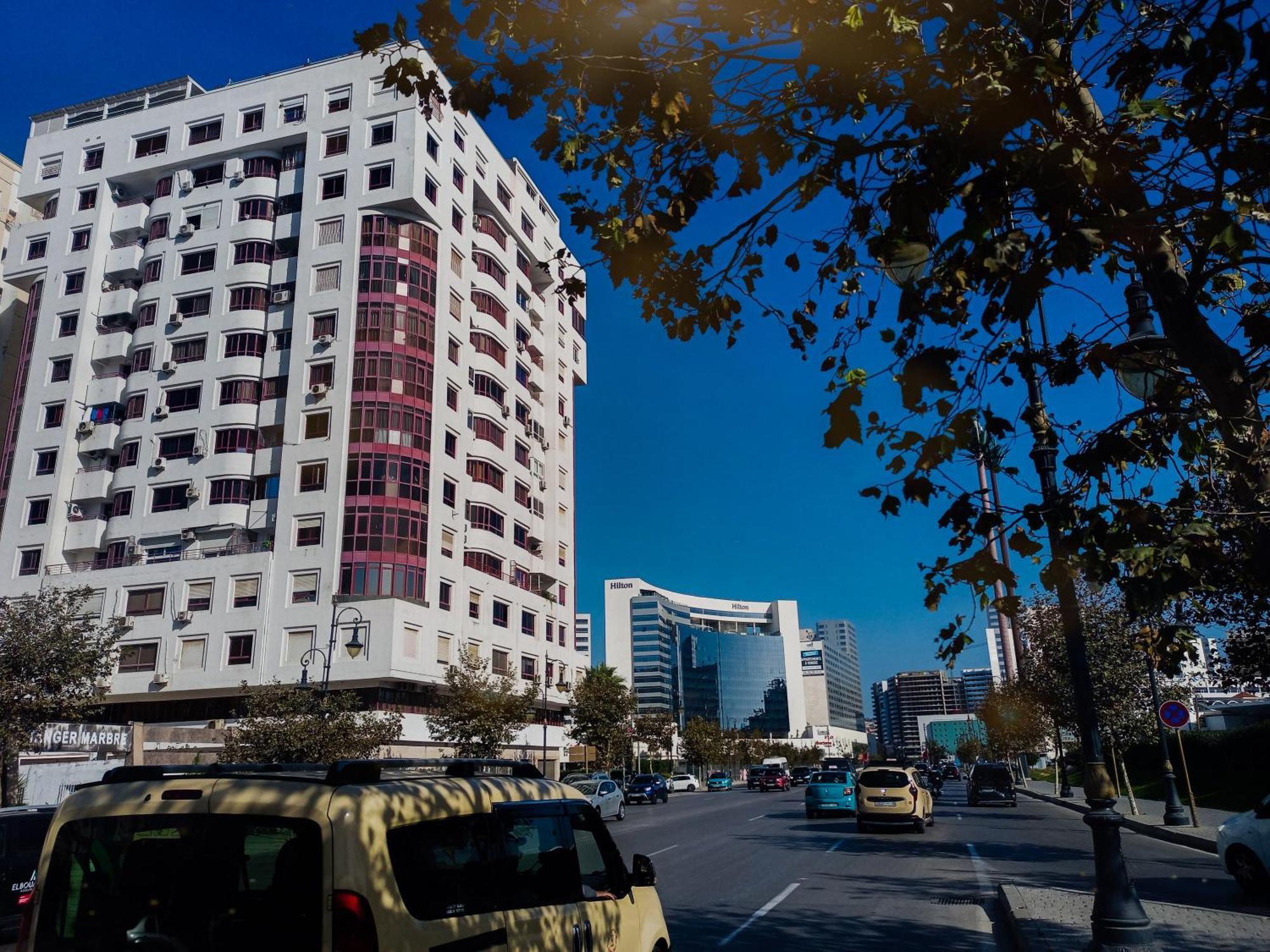 Appartement A Malabata En Face Centre Commercial Megarama & La Gare De Tgv M2 Tanger Exteriér fotografie